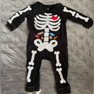 Baby Starters Skeleton costume pajamas size 3-6 months